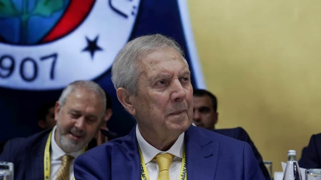 Foto - Aziz Yıldırım: Paraları yediniz erkek gibi yedik deyin: Niyetimi bozuyorsunuz, abdesti değiştireceğiz...