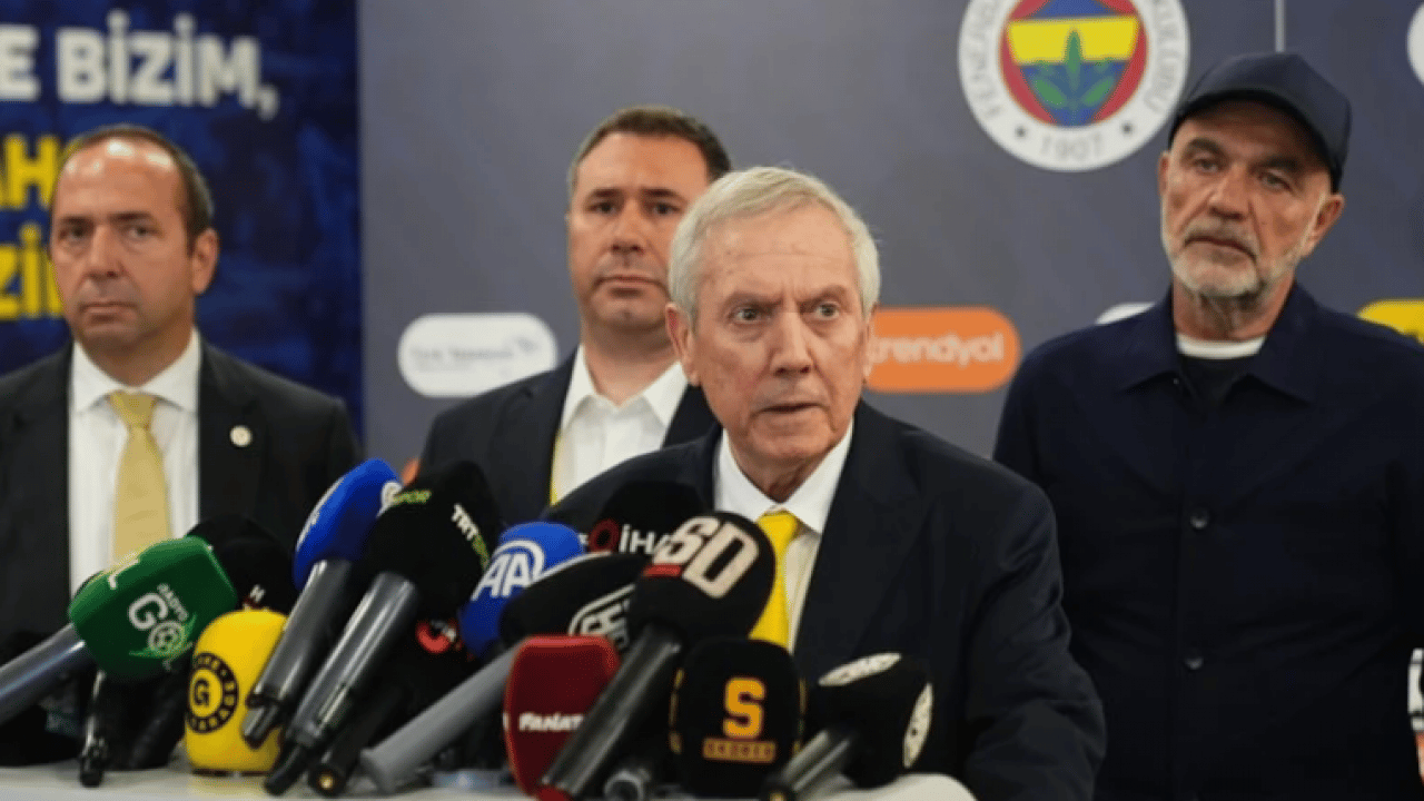 Foto - Aziz Yıldırım'dan Halil Umut Meler tepkisi: Dayak yiyen hakemi sahaya sürerseniz olacağı bu!