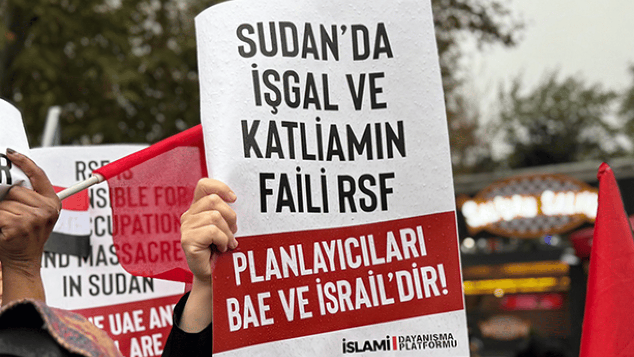 Foto - BAE Konsolosluğu önünde Sudan halkına destek: Zalim Nahyan hesap verecek!