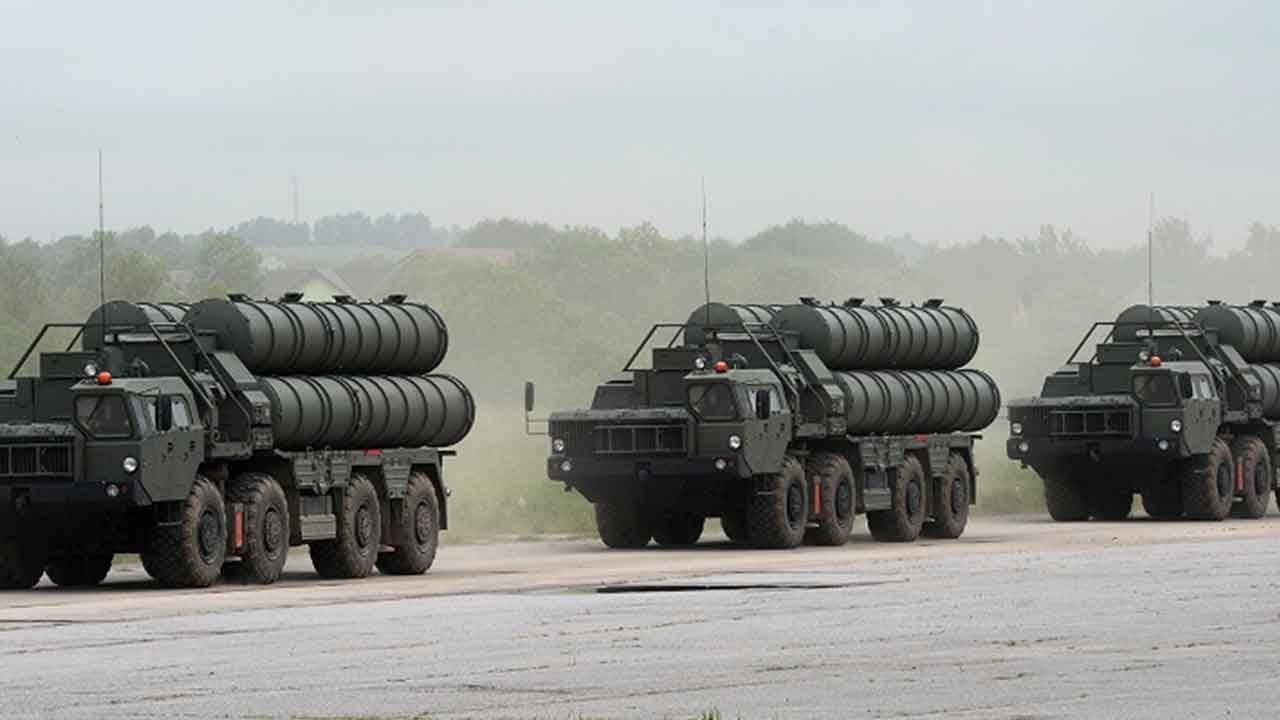 Foto - BAE'nin Türkiye'deki S-400'leri alacağını duyan Rusya'dan çok büyük uyanıklık