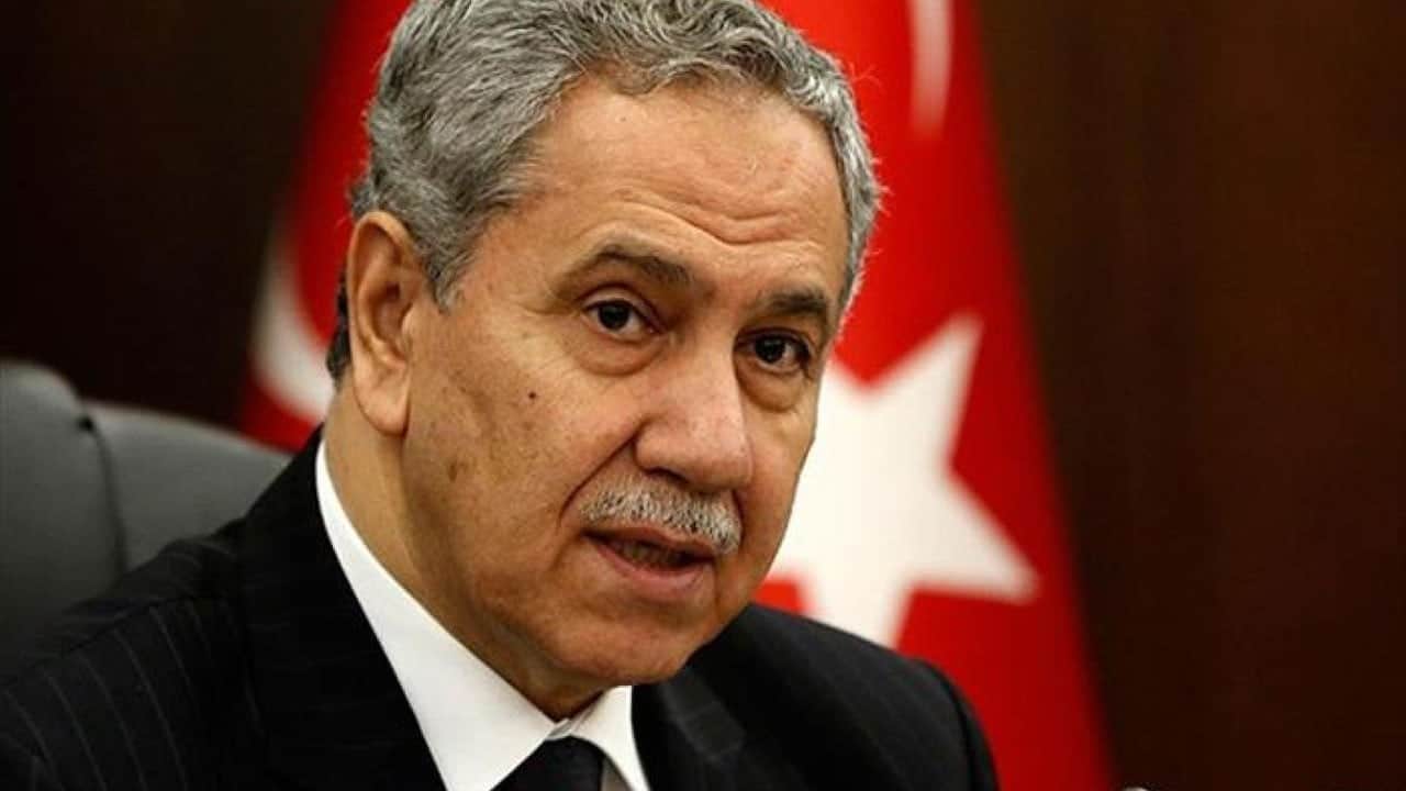 Foto - Bahçeli "Tek kelimeyle rezalettir" demişti! Barzani’nin ortalığı karıştıran Türkiye ziyaretine Bülent Arınç’tan dikkat çeken yorum