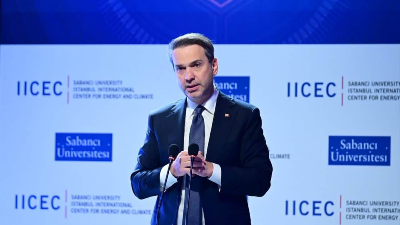 Foto - Bakan Bayraktar 2026'yı işaret etti: Yenilenebilir enerjide ‘yeni bir rekor yılı’ olacak