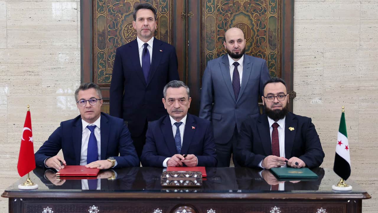 Foto - Bakan Bayraktar, Suriye'de kritik anlaşmalara imza attı: Maden ve enerjide stratejik işbirliği