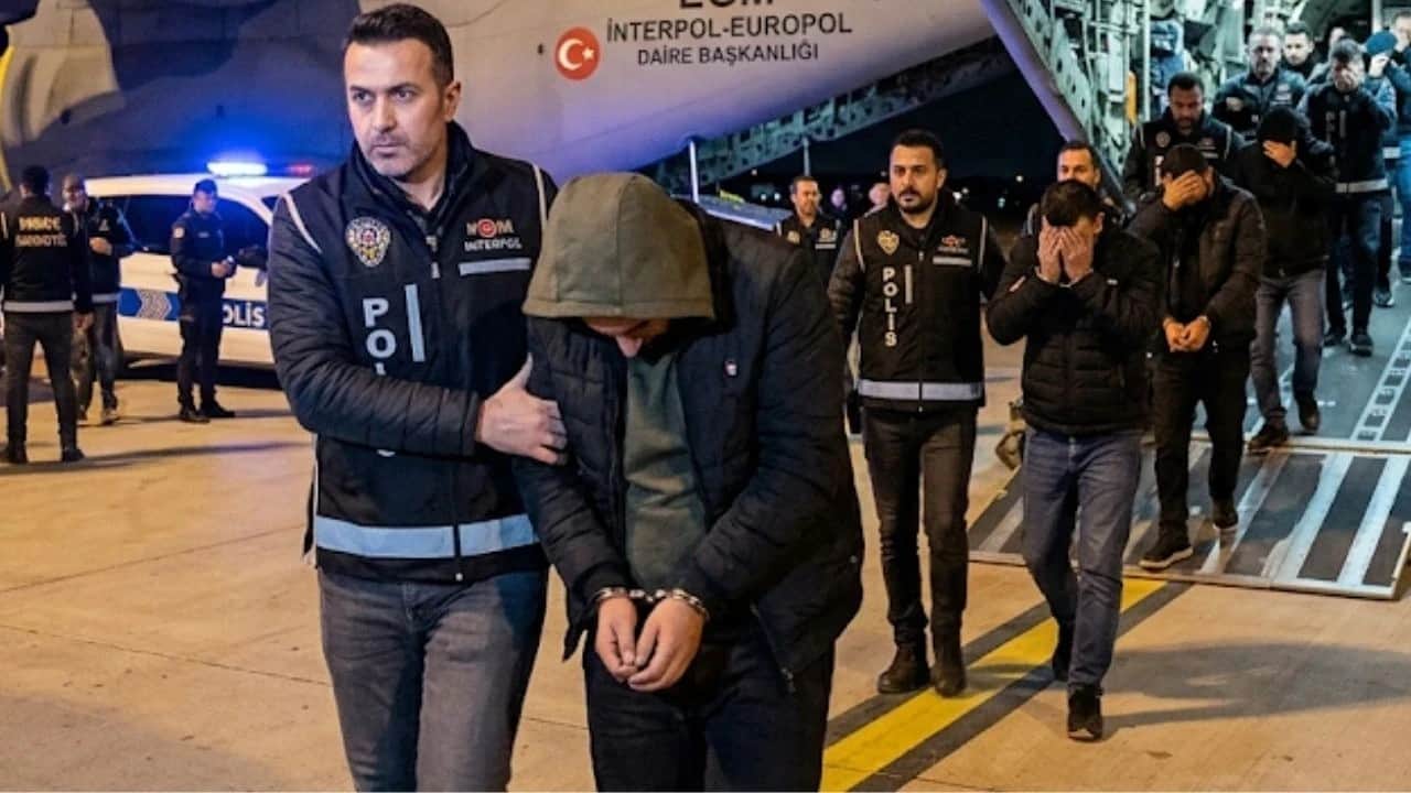 Foto - Bakan Çiftçi Gürcistan'a gidiyor Kaçaklara rahat yüzü yok