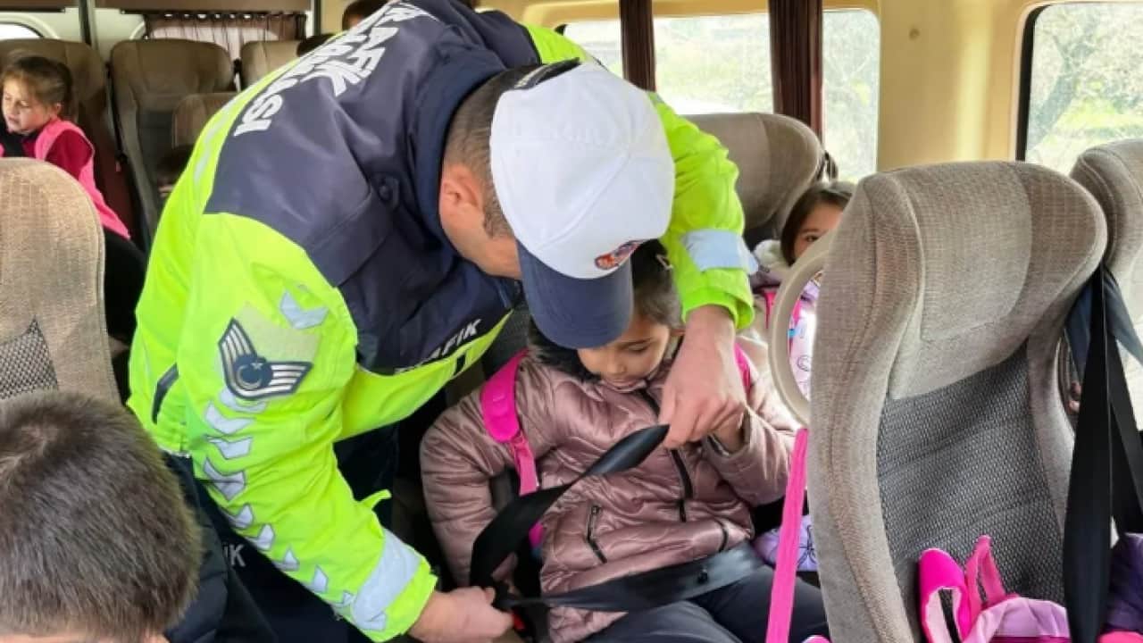 Foto - Bakan Çiftçi talimatı verdi: 81 ilde ekipler sahaya indi! Okul çevrelerinde denetimler artırılıyor