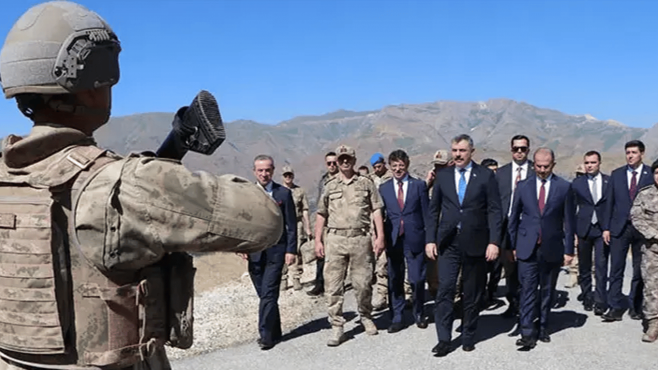 Foto - Bakan Çiftçi'den ‘Terörsüz Türkiye’ vurgusu! Mücadele kararlılıkla devam edecek