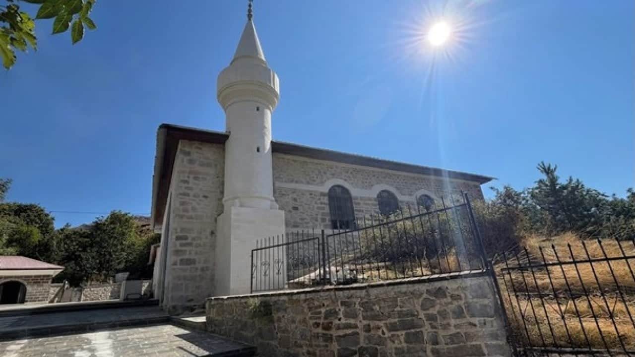 Foto - Bakan Ersoy duyurdu: Ecdat yadigarı mirasımızı özgün dokusunu koruyarak ihya ettik dedi, açıklama yaptı