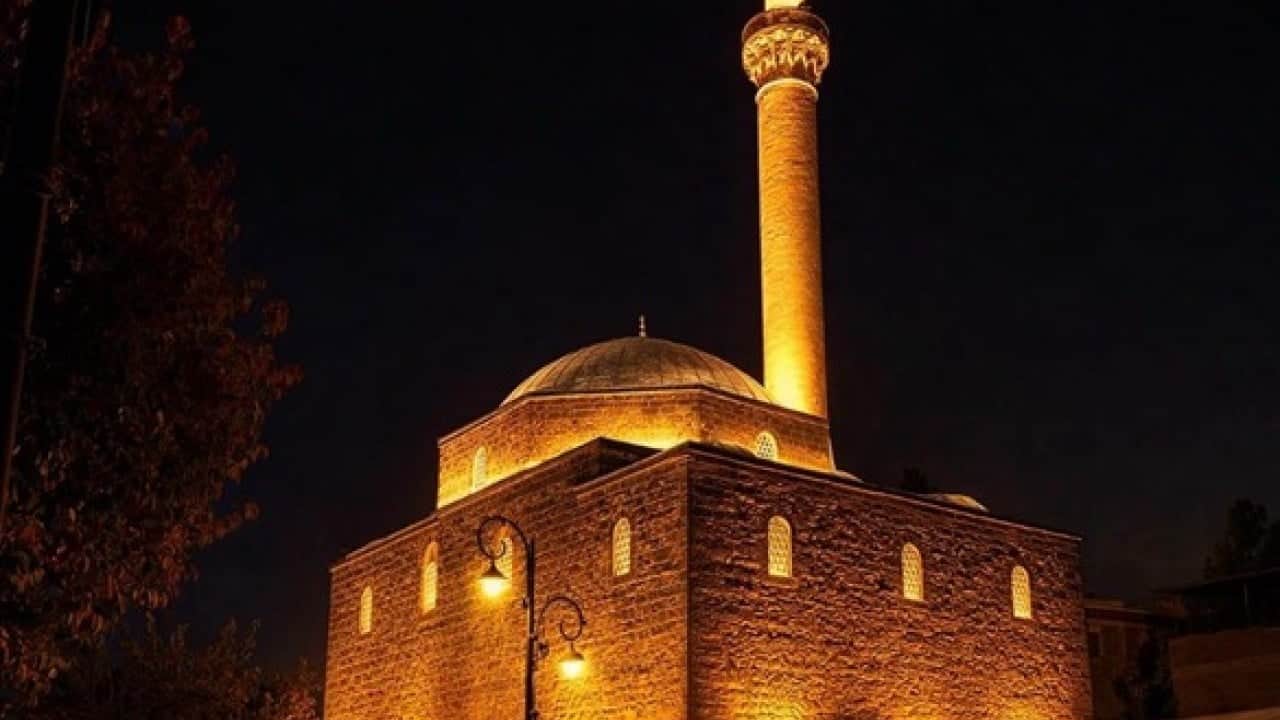 Foto - Bakan Ersoy duyurdu: Ecdat yadigarı mirasımızı özgün dokusunu koruyarak ihya ettik dedi, açıklama yaptı