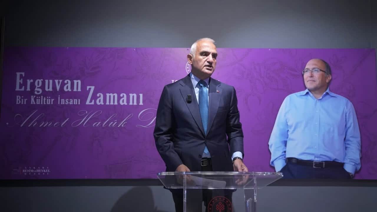 Foto - Bakan Ersoy: Haluk Hoca'nın emanetini omuzluyoruz...