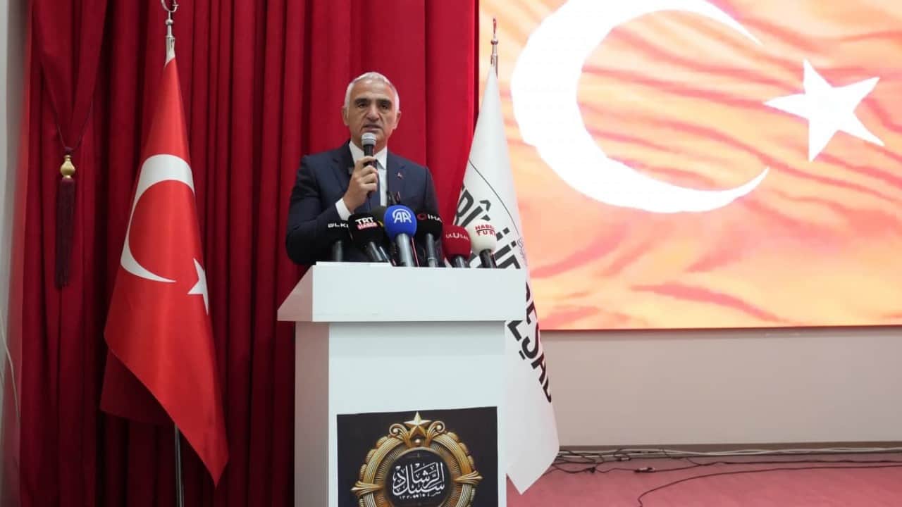 Foto - Bakan Ersoy: İstiklal Marşı, milletimizin ebedi karakterinin en güçlü ifadesidir...