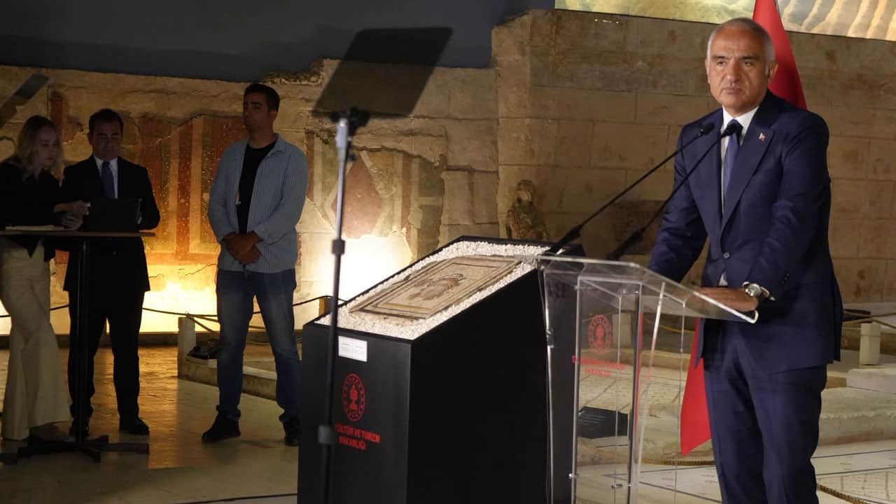 Foto - Bakan Ersoy: Mirasımızı koruyoruz! Kaçak kazıya ve kültür kaçakçılığına sıkı takip