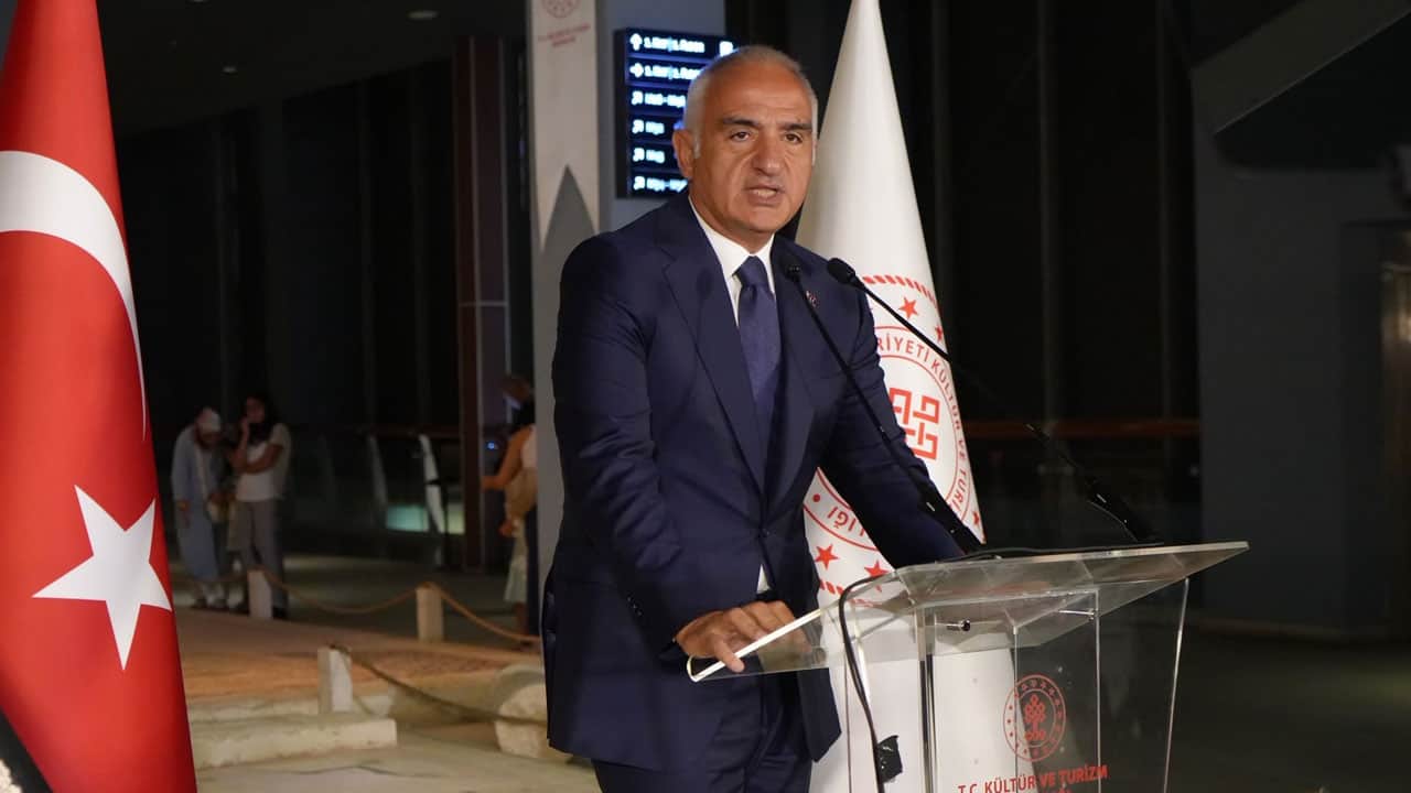 Foto - Bakan Ersoy: Mirasımızı koruyoruz! Kaçak kazıya ve kültür kaçakçılığına sıkı takip