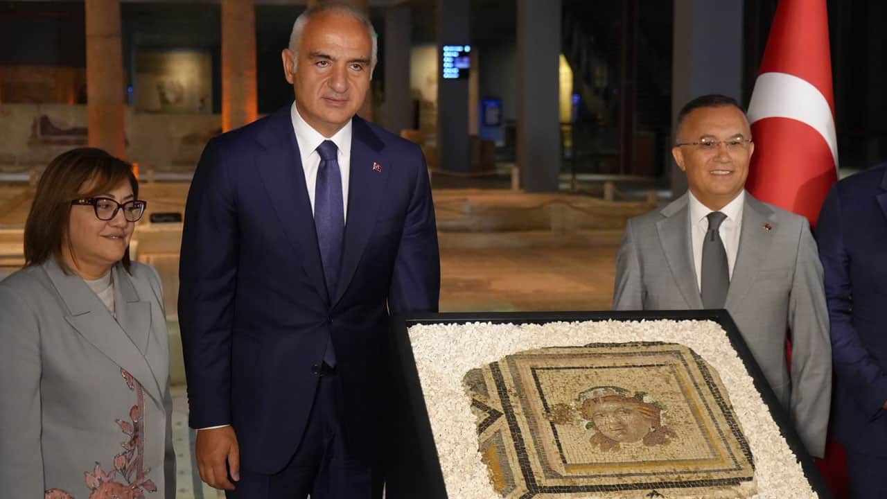 Foto - Bakan Ersoy: Mirasımızı koruyoruz! Kaçak kazıya ve kültür kaçakçılığına sıkı takip
