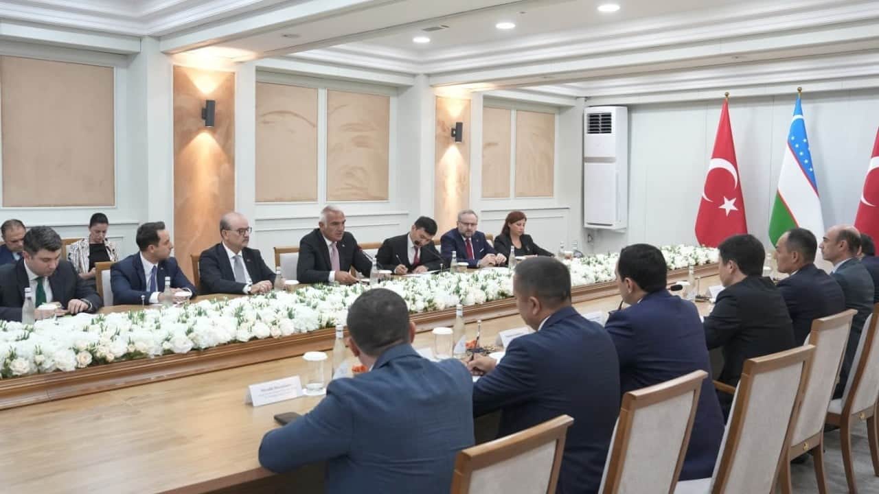Foto - Bakan Ersoy, Özbekistan'ın bağımsızlığının 35. yıl dönümünde Taşkent'te
