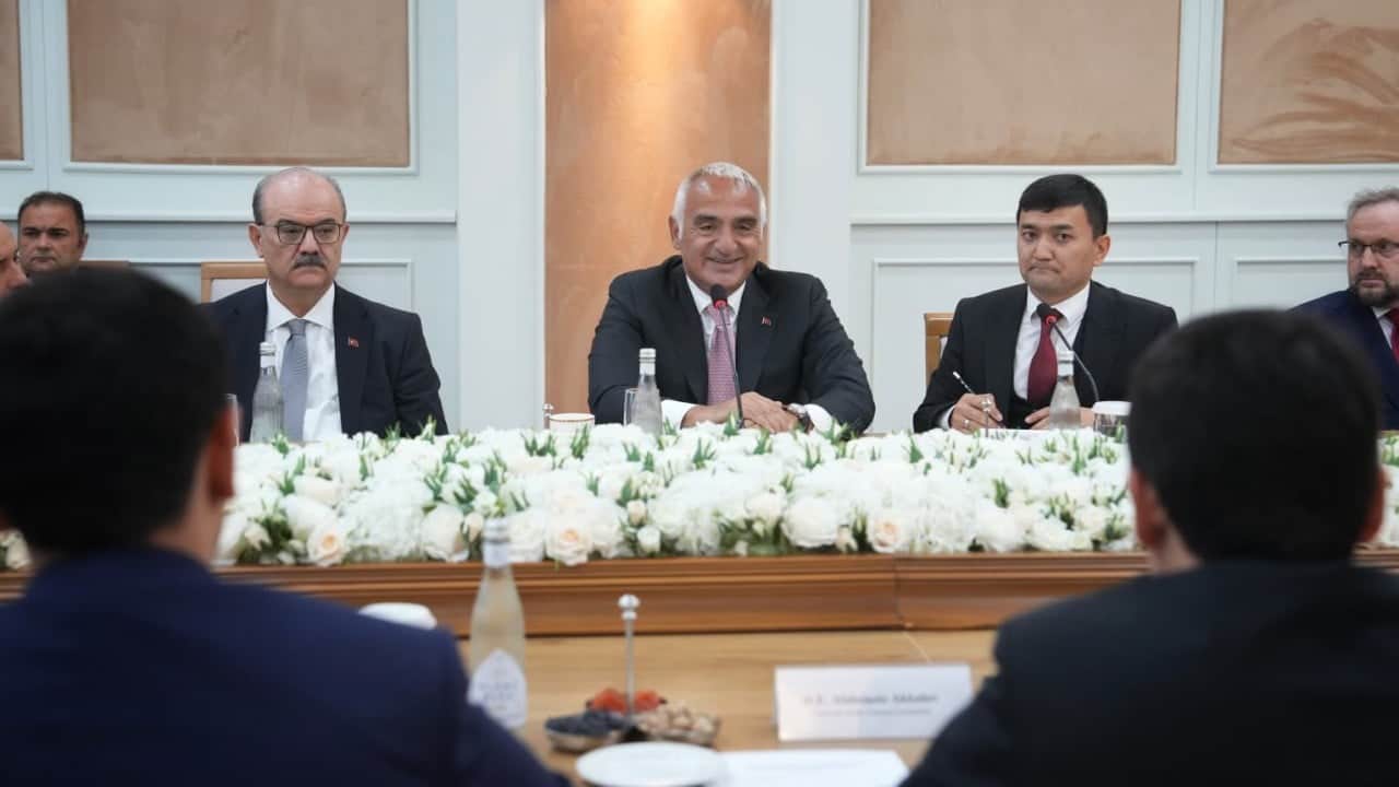 Foto - Bakan Ersoy, Özbekistan'ın bağımsızlığının 35. yıl dönümünde Taşkent'te