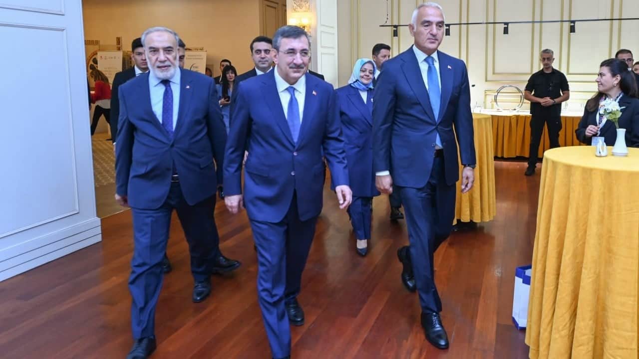Foto - Bakan Ersoy'dan Gazze çağırısı: Müslüman Diasporların Filistin mücadelesini dünyaya anlatmada kritik rolü var