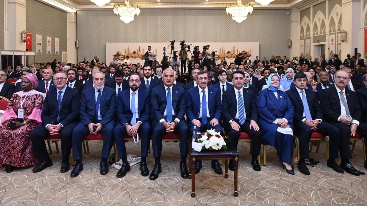 Foto - Bakan Ersoy'dan Gazze çağırısı: Müslüman Diasporların Filistin mücadelesini dünyaya anlatmada kritik rolü var
