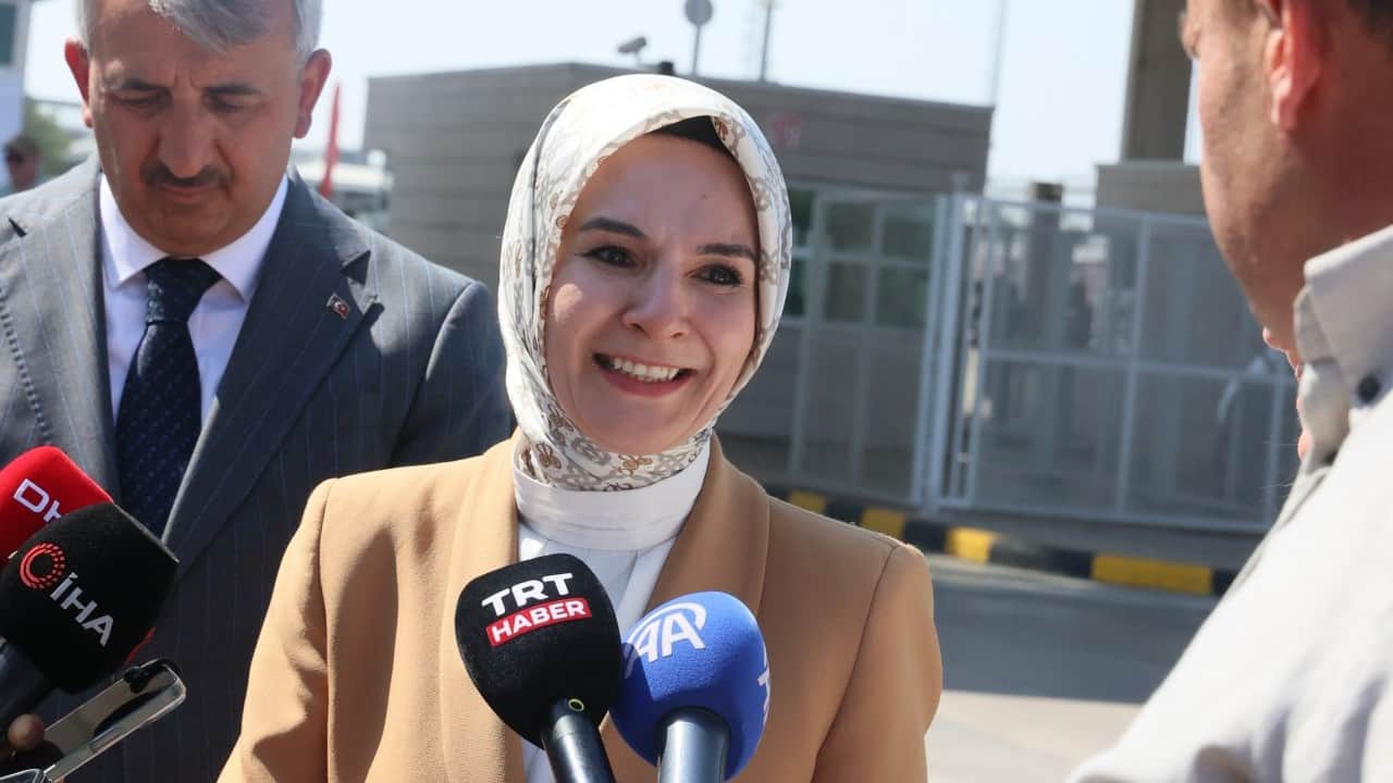 Foto - Bakan Göktaş Kapıkule'de karşıladı Gurbetçiler başımızın tacı