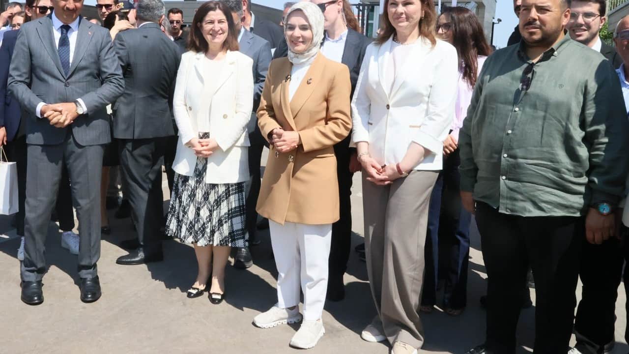 Foto - Bakan Göktaş Kapıkule'de karşıladı Gurbetçiler başımızın tacı