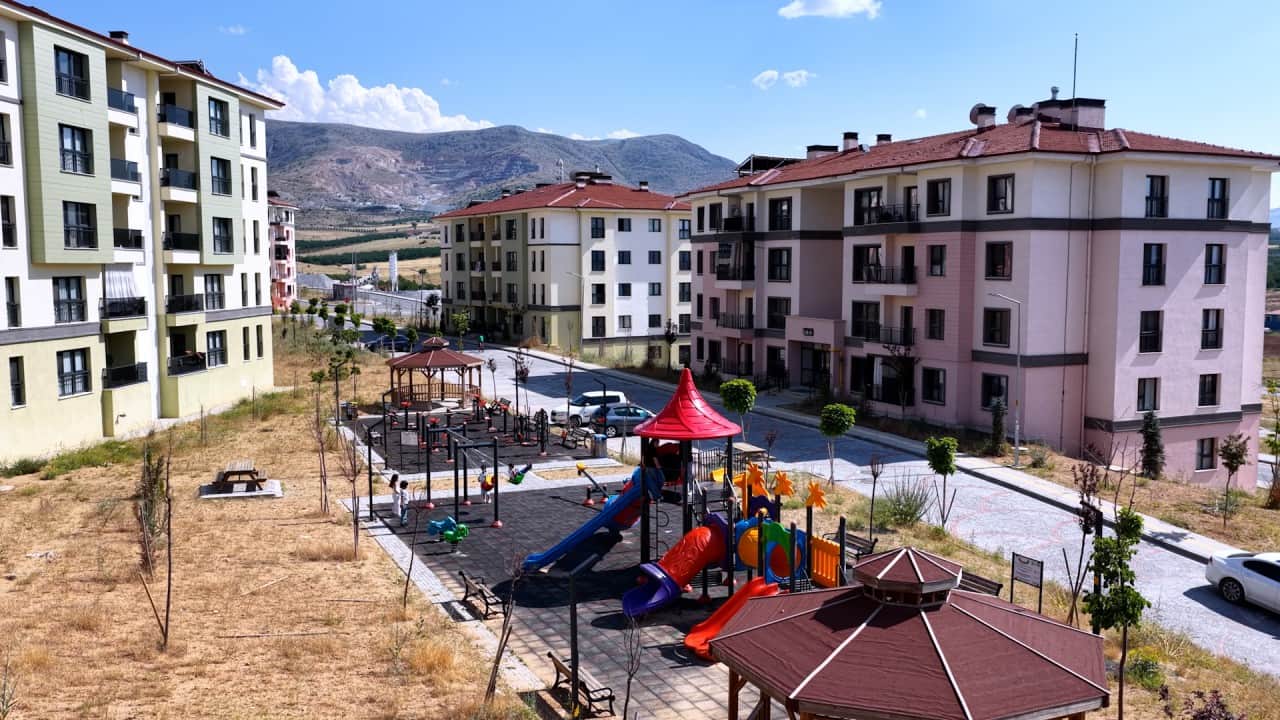 Foto - Bakan Kurum 81 ilin toplamını paylaştı 7 milyon vatandaş ev sahibi oldu