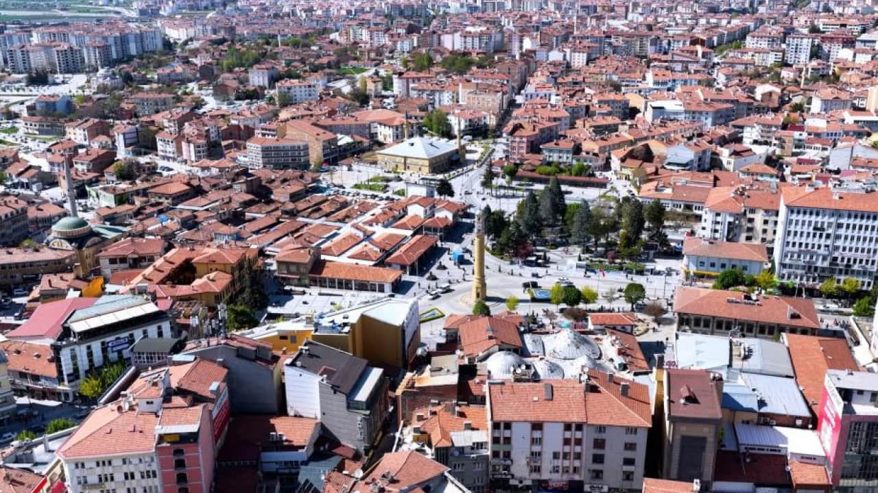 Foto - Bakan Kurum Çorum'dan duyurdu: Selçuklu ve Osmanlı mirası ayağa kalktı