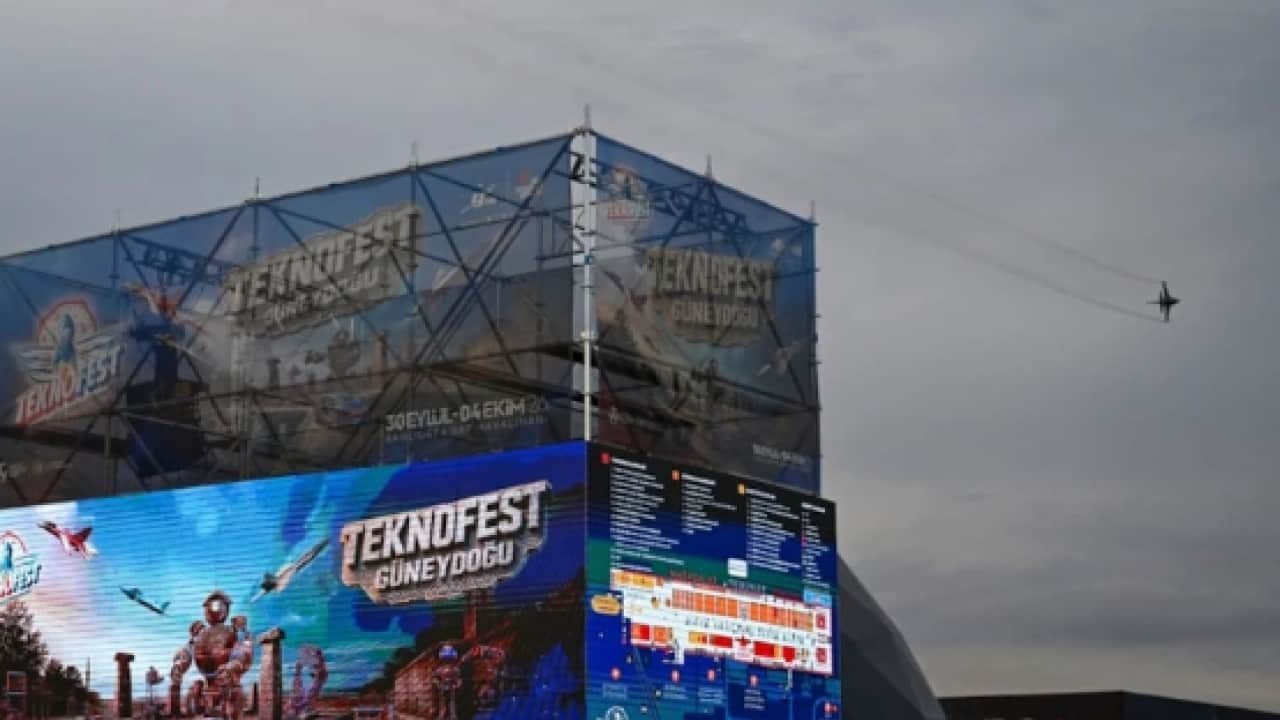 Foto - Bakan Kurum’dan TEKNOFEST paylaşımı: Çocuklarımız burada, gelecek burada