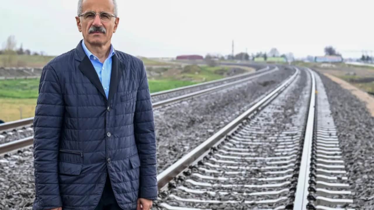 Foto - Bakan müjdeyi duyurdu: Milli elektrikli hızlı trende kritik eşik aşıldı!