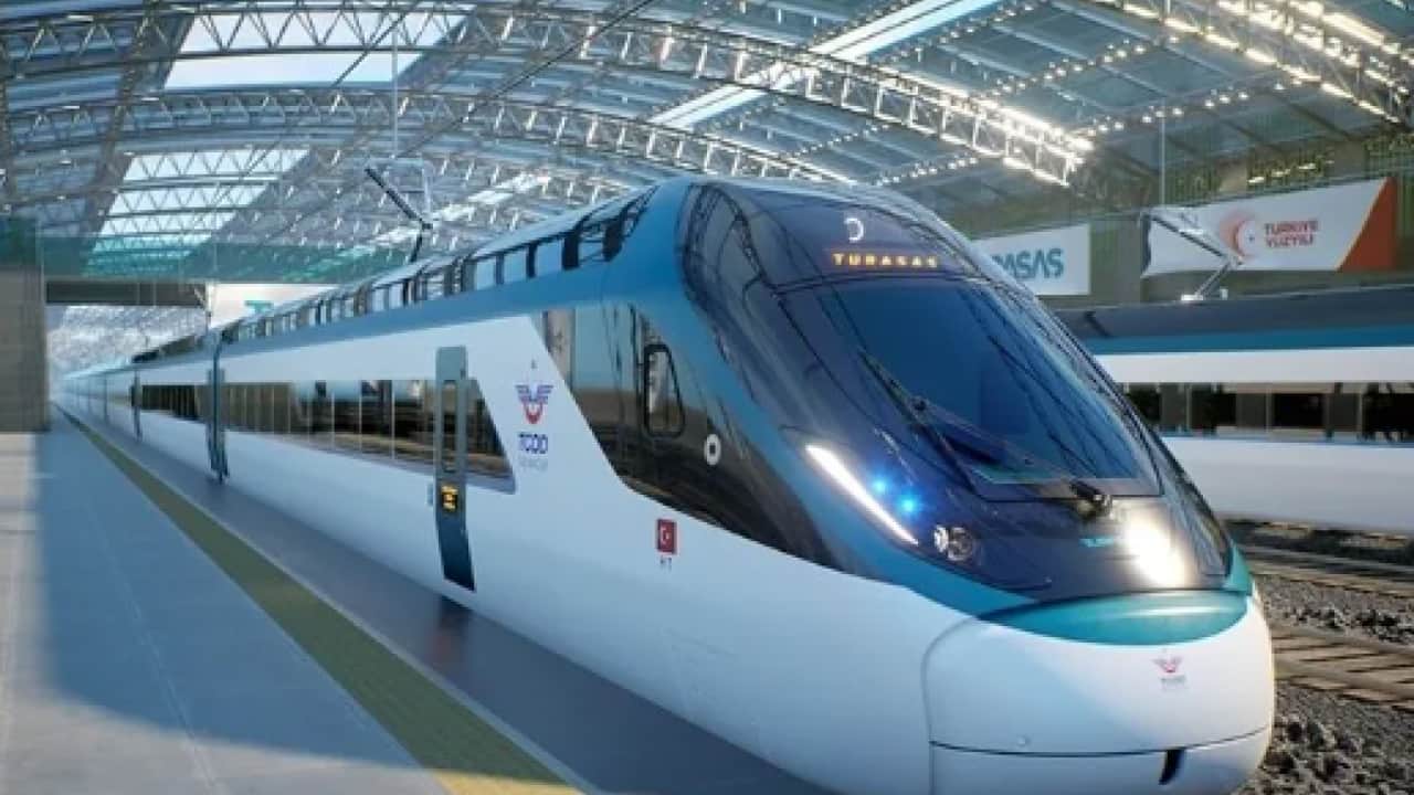 Foto - Bakan müjdeyi duyurdu: Milli elektrikli hızlı trende kritik eşik aşıldı!