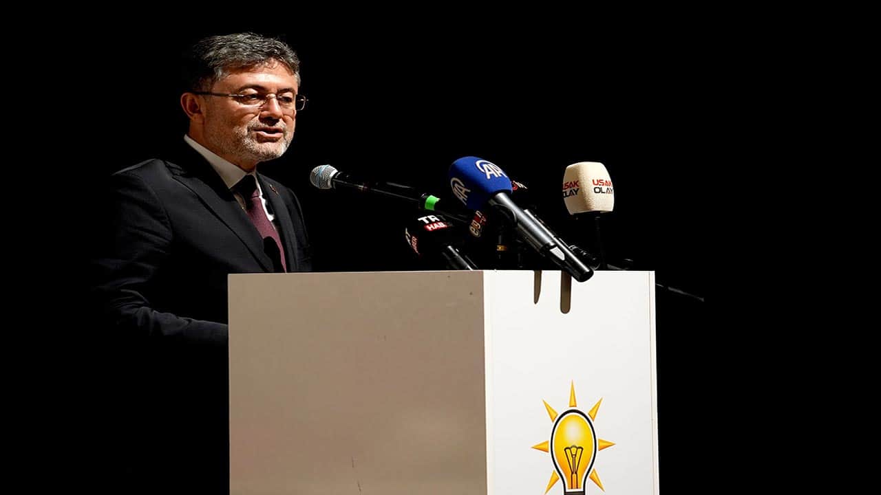 Foto - Bakan Yumaklı AK Parti'nin hedeflerini Uşak'ta açıkladı! Muhalefetin sokak siyasetine sert tepki gösterdi!