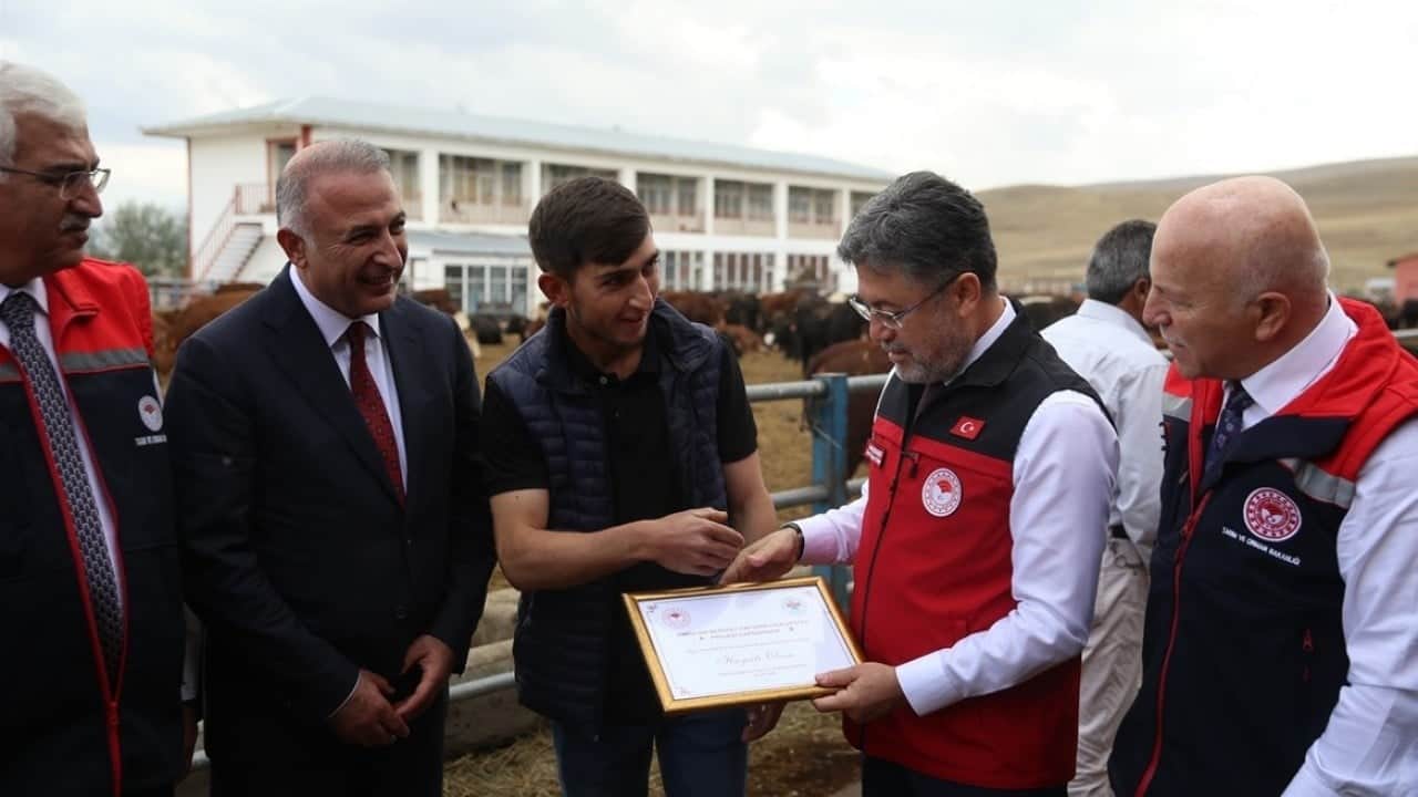 Foto - Bakan Yumaklı yetiştiricilere müjdeyi verdi: Ücret alınmayacak