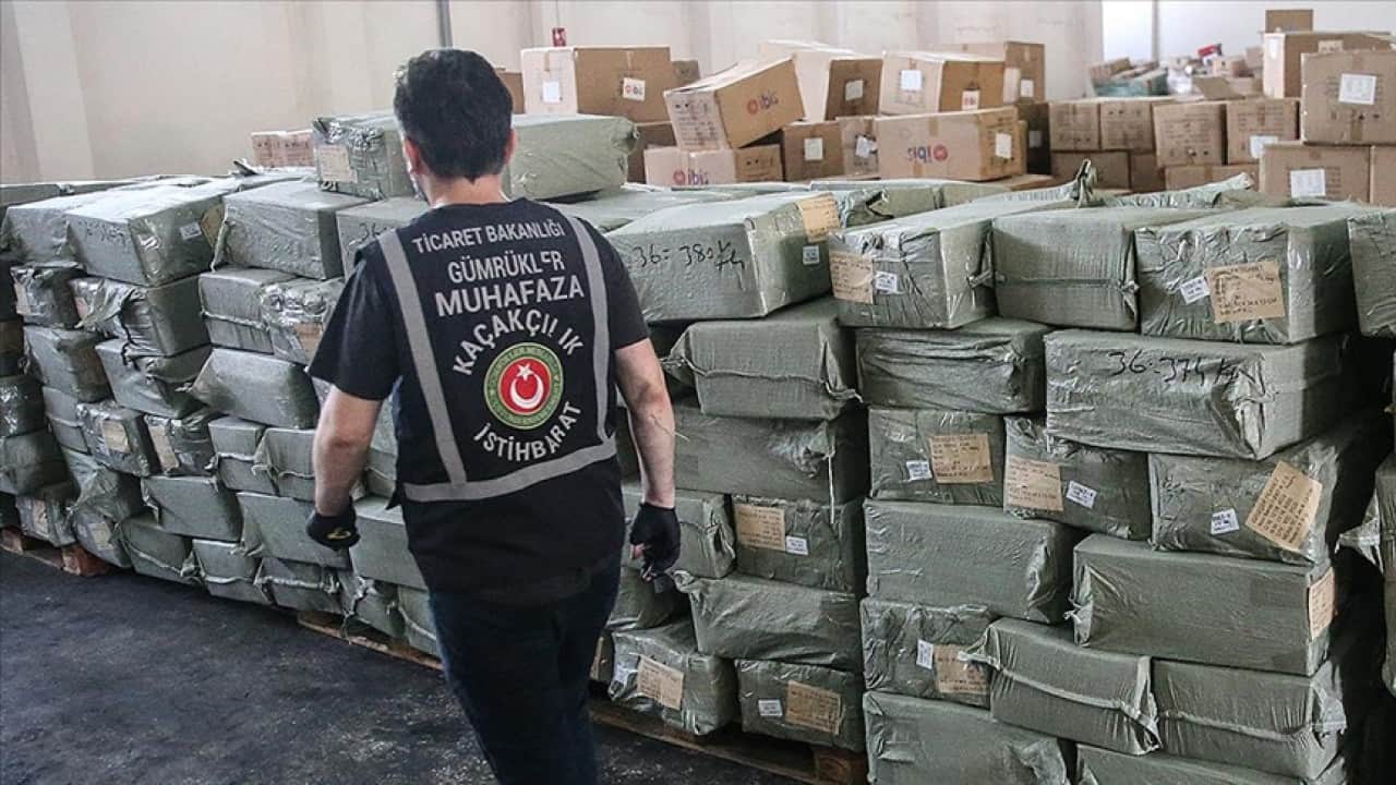 Foto - Bakanlık açıkladı: 7,6 milyar liralık kaçak eşya ve uyuşturucu madde ele geçirildi