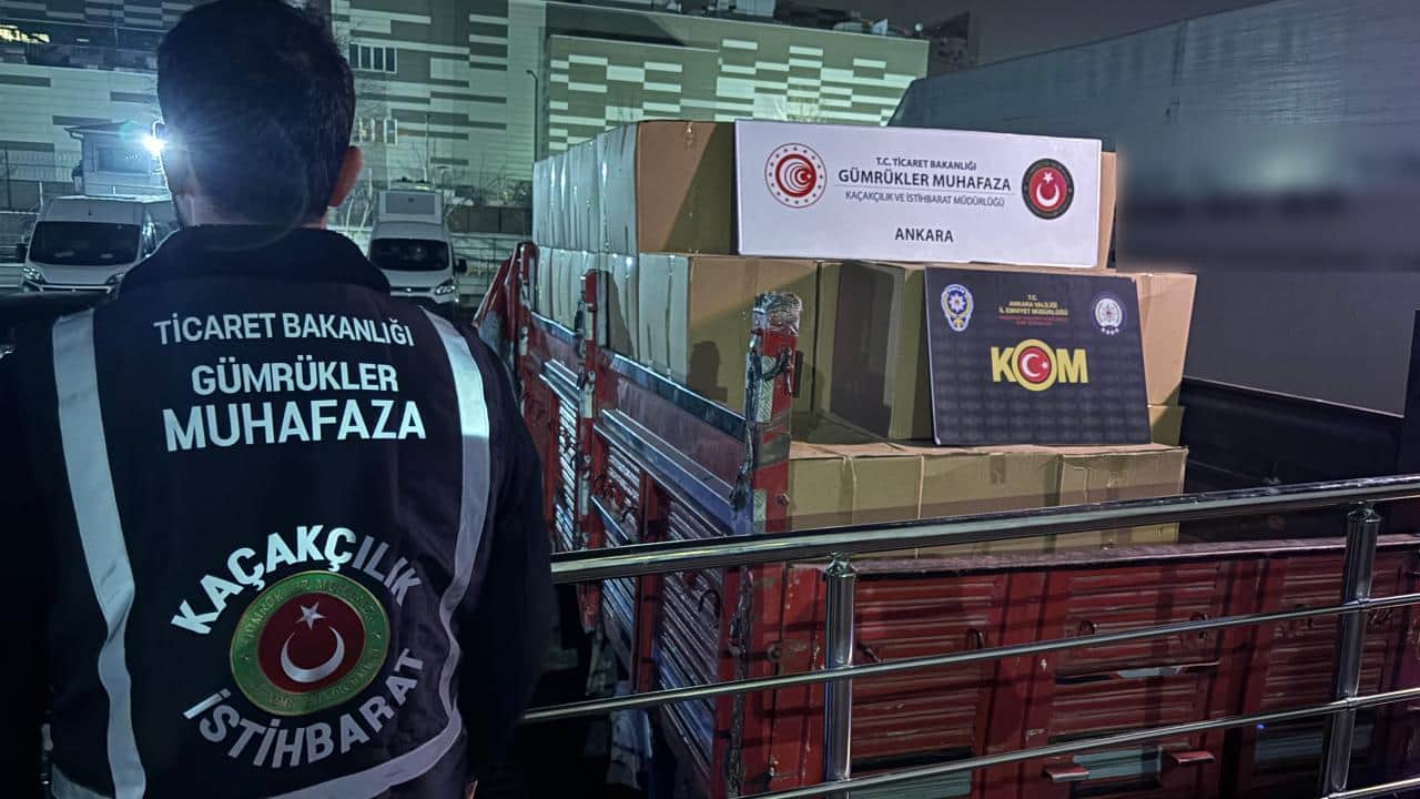 Foto - Bakanlık açıkladı: 7,6 milyar liralık kaçak eşya ve uyuşturucu madde ele geçirildi