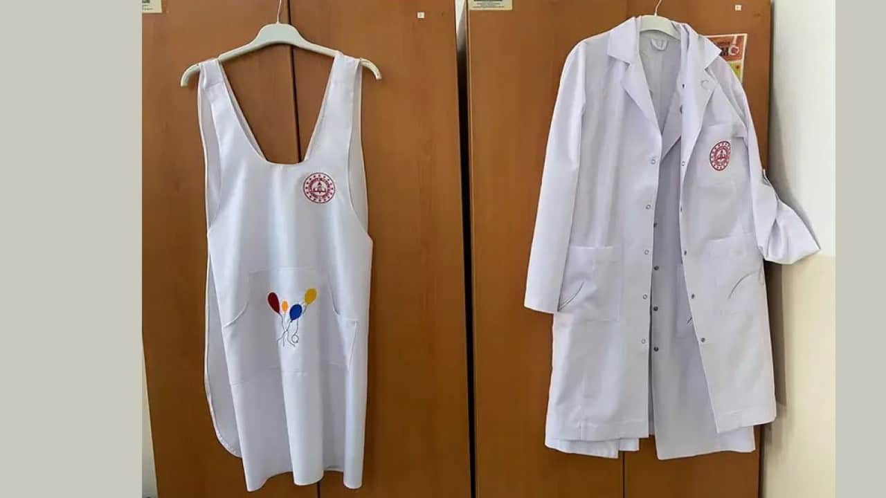 Foto - Bakanlık duyurdu! Öğretmen önlüğü için standartlar belirlendi