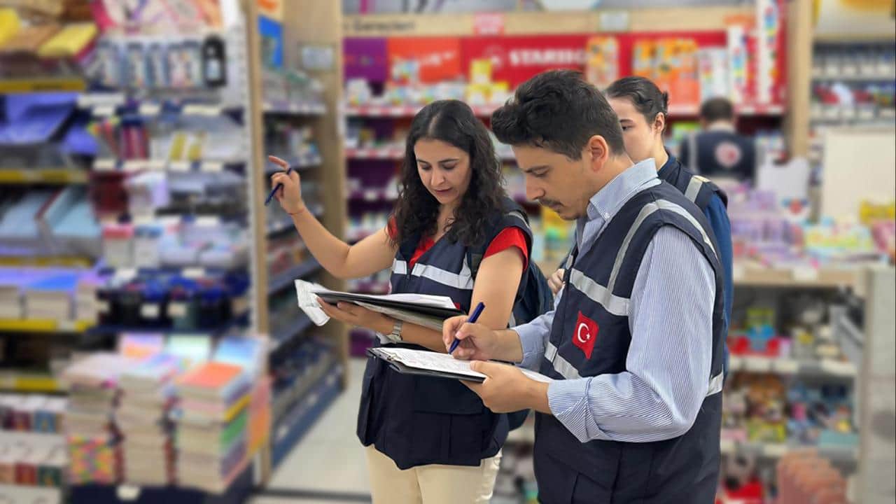 Foto - Bakanlıktan kırtasiye firmalarına ceza yağdı! 182 milyonluk yaptırım uygulandı 