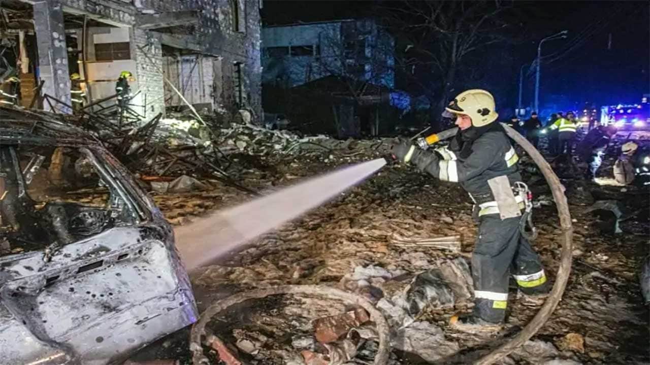 Foto - Balistik füze ile vurup casuslara izlettiler! Tam bir Rus işi