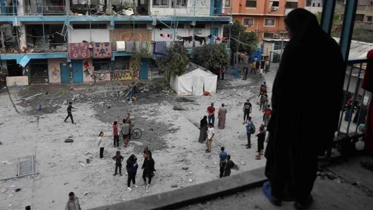 Foto - Batı Yaka’da eğitim zulümle başladı Öğretmen beklenirken Siyonistler geldi