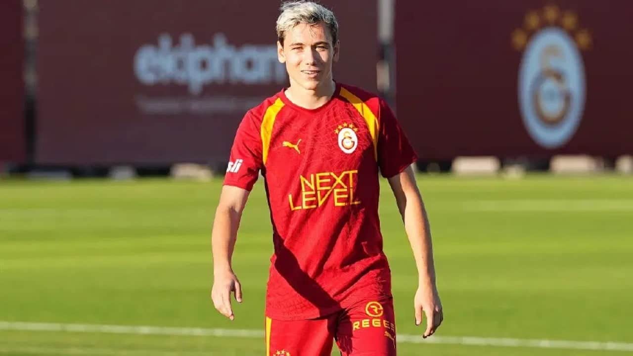 Foto - Batrakov'dan Galatasaray taraftarına övgüler