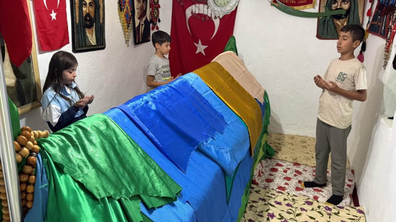 Foto - Battal Gazi’nin babası burada yatıyor! 2 bin 600 metrede ziyaretçi akınına uğruyor