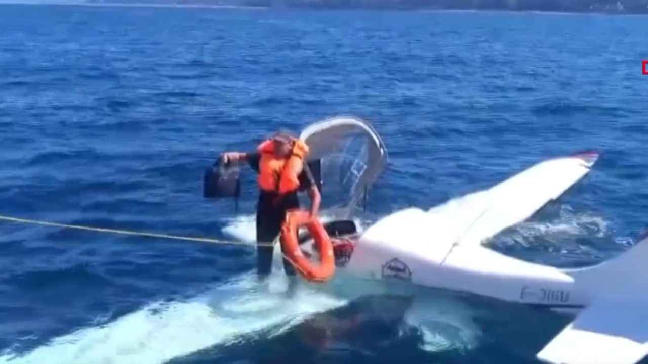 Foto - Batum’dan kalkan eğitim uçağı Rize açıklarında denize düştü! Uçağın pilotu bakın kim çıktı
