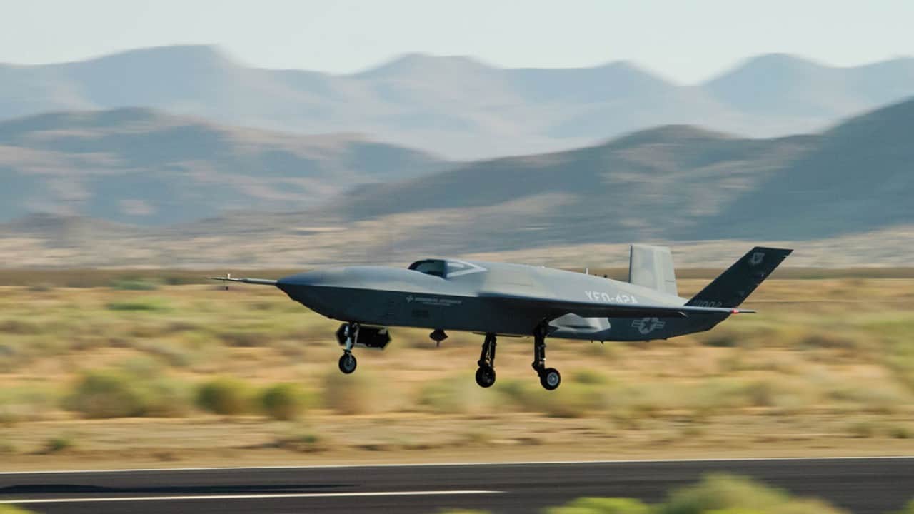 Foto - Bayraktar Kızılelma sonrası ani kararı aldılar! YFQ-42A alelacele bakın nereye götürüldü