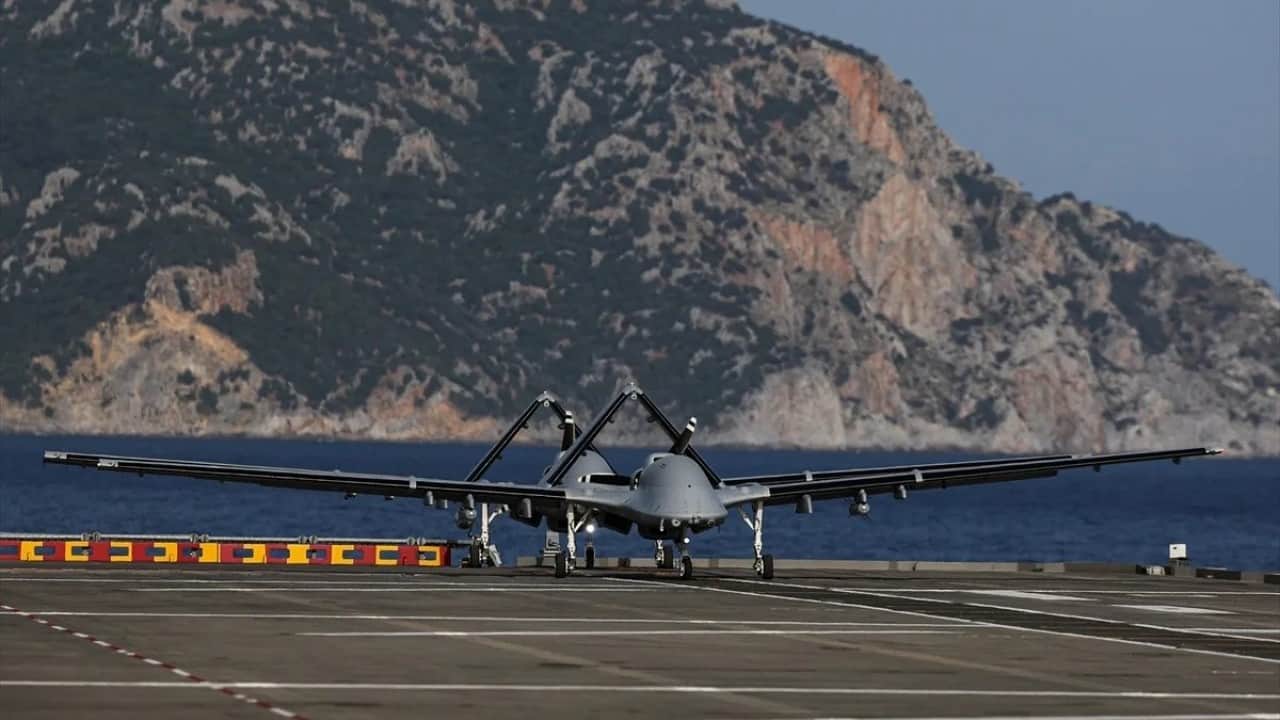 Foto - Bayraktar TB3 SİHA şok etti! Uçamadılar