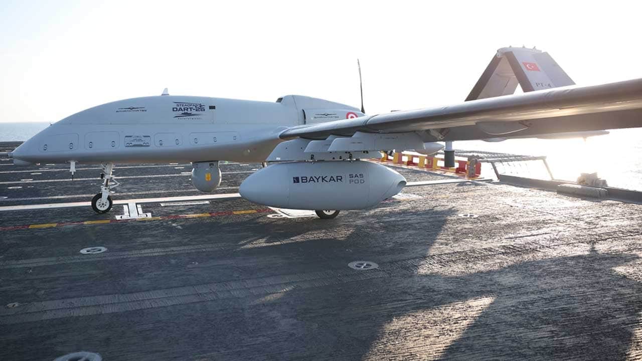 Foto - Bayraktar TB3'ten tarihi başarı: TCG Anadolu'dan kalkıp Sonoboy testini tamamladı!