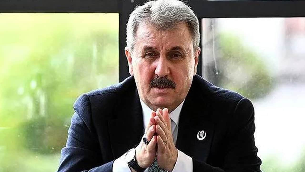 Foto - BBP lideri Destici’den fon açıklaması: Milletin zararı vurgunculardan karşılanmalı