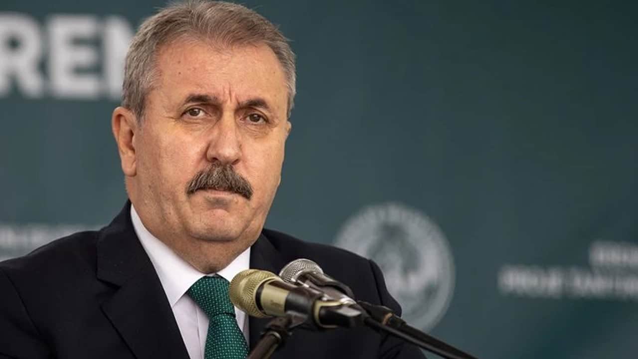 Foto - BBP lideri Destici’den fon açıklaması: Milletin zararı vurgunculardan karşılanmalı