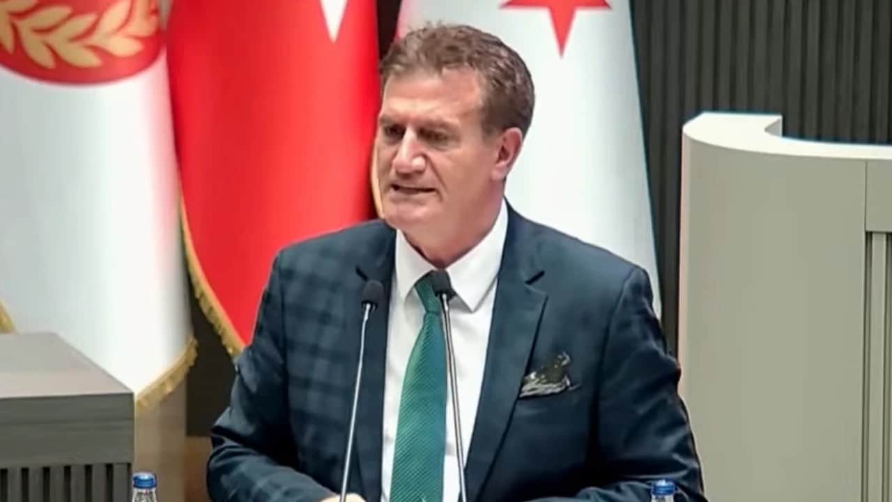 Foto - Belgeleri paylaşarak duyurdu: Türkiye'den ekip gelecek, gerekirse istifa ederim