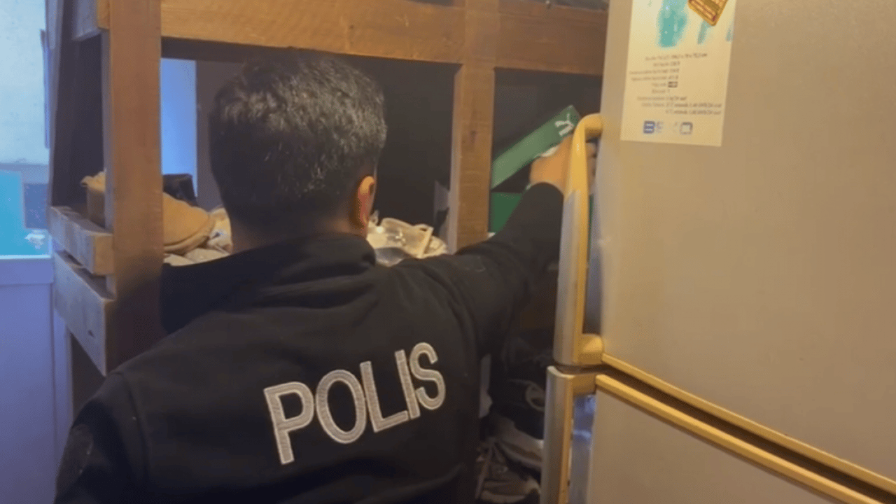 Foto - Belgrad Ormanı’nda suçüstü enselendiler: Masum yüzlü utanmazlar