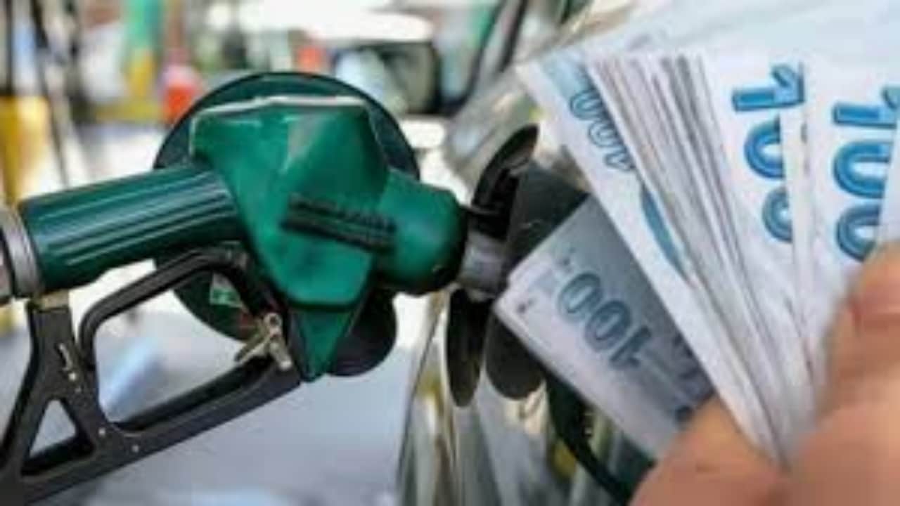 Foto - Benzin ve motorinde büyük indirim netleşti! Depoları doldurmayın, gece yarısını bekleyin