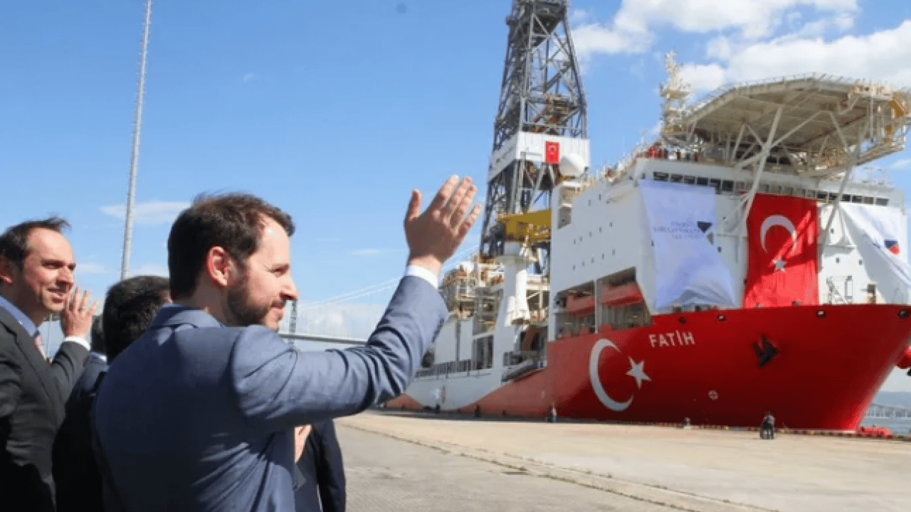 Foto - Berat Albayrak 15 Temmuz gecesini anlattı: 'Doğu Akdeniz’de ne işimiz var' diyen askerler darbeci çıktı