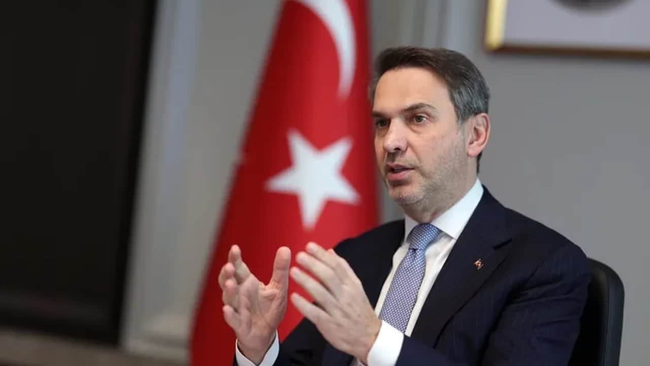 Foto - Berat Albayrak vizyonuyla başlamıştı: 6 yılda 4 milyon hanenin ışığı oldu
