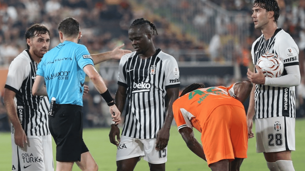 Foto - Beşiktaş için çok büyük kayıp oldu! 'Bu işi bırakın' diyen Nihat Kahveci canlı yayında çıldırdı...